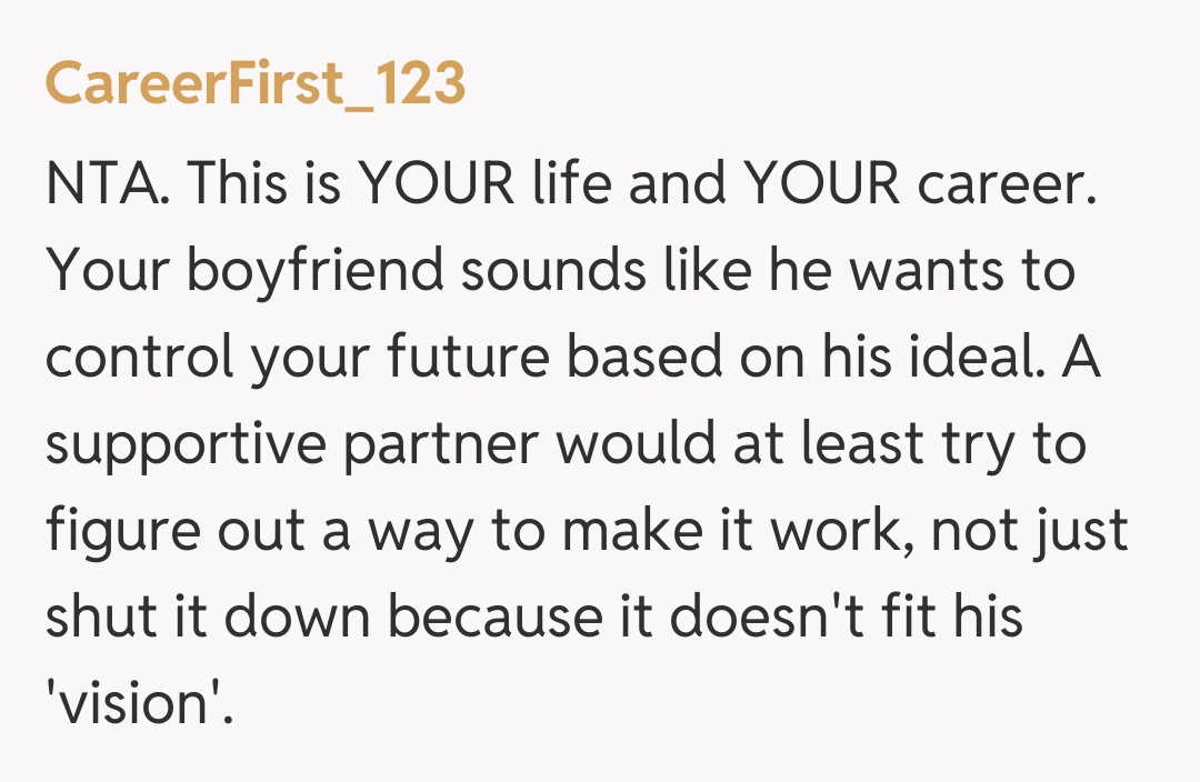 Comentariu de la CareerFirst_123