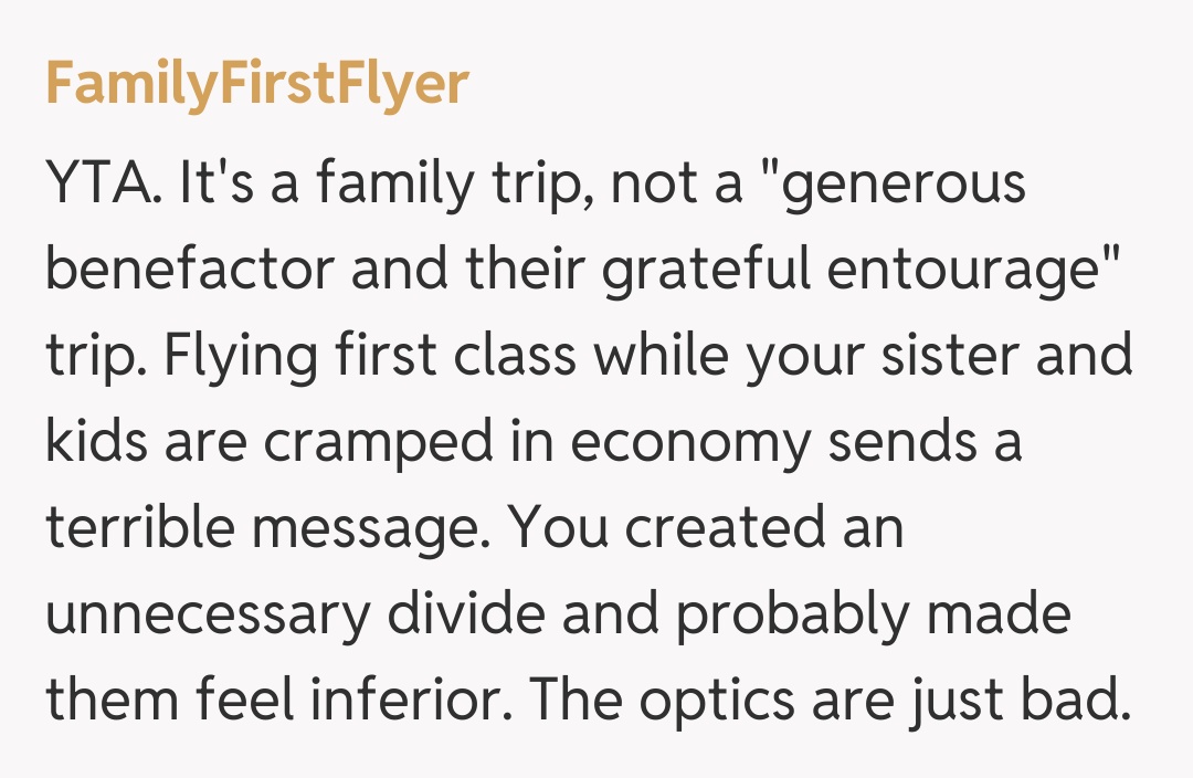 Comentariu de la FamilyFirstFlyer