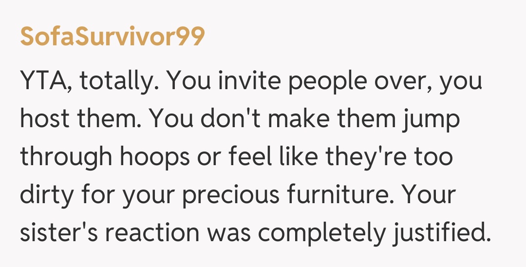 Comentariu de la SofaSurvivor99