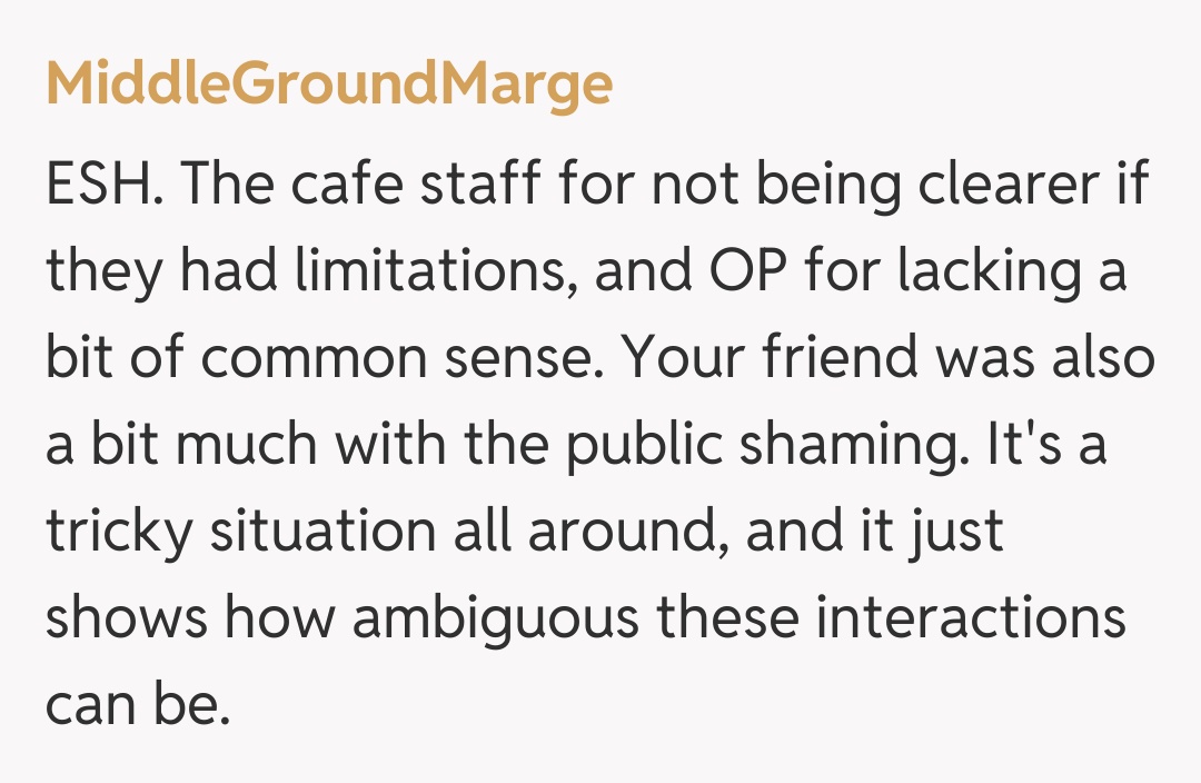 Comentariu de la MiddleGroundMarge