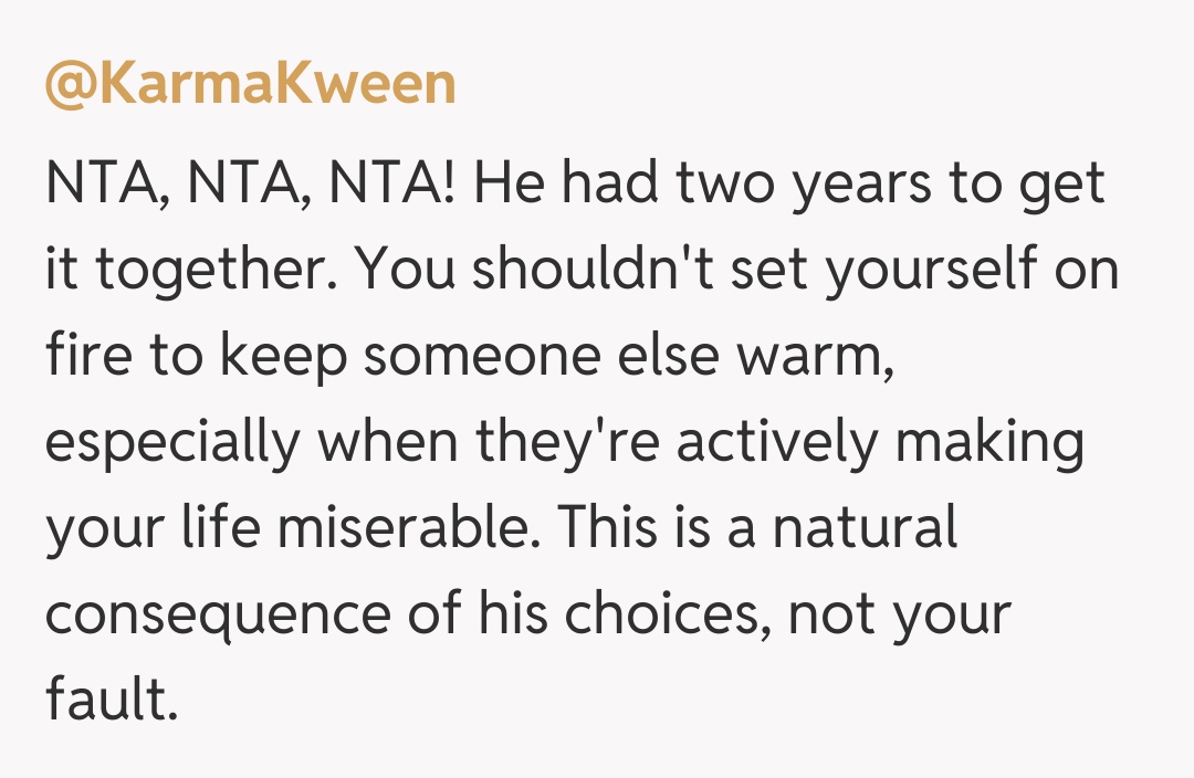 Comentariu de la @KarmaKween