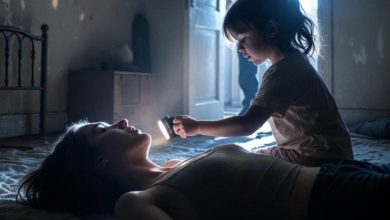 Photo of The Night a Little Girl Fought to Keep Her Mother Breathing