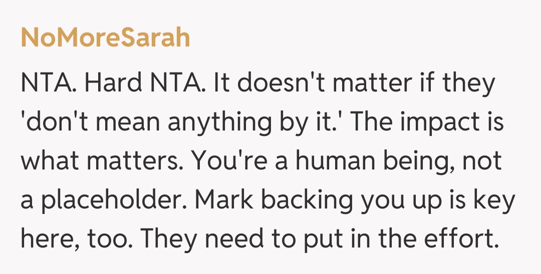 Comentariu de la NoMoreSarah