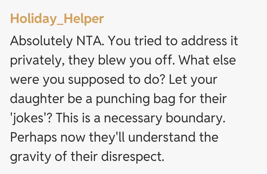 Comentariu de la Holiday_Helper