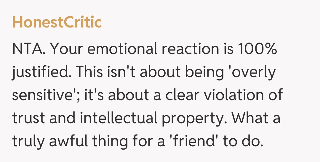 Comentariu de la HonestCritic