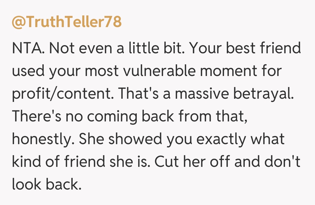 Comentariu de la @TruthTeller78