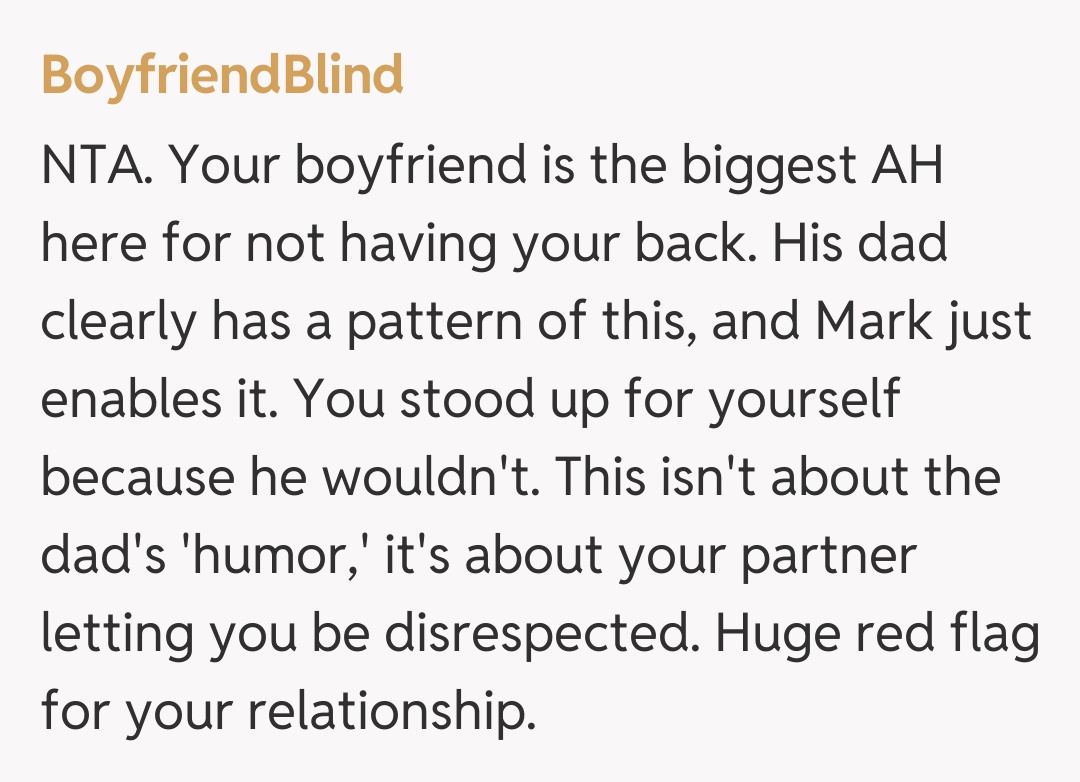 Comentariu de la BoyfriendBlind