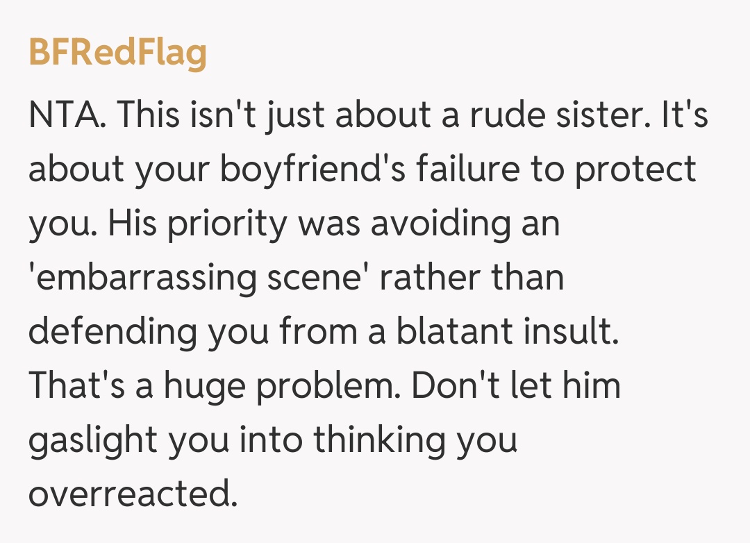 Comentariu de la BFRedFlag