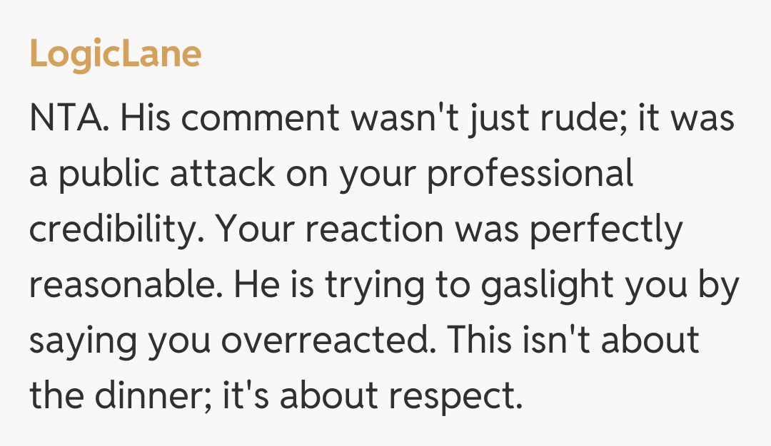 Comentariu de la LogicLane