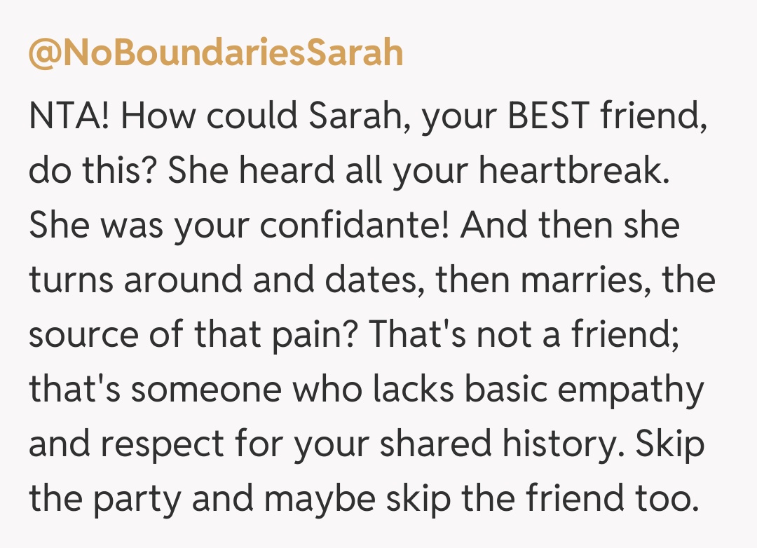 Comentariu de la @NoBoundariesSarah