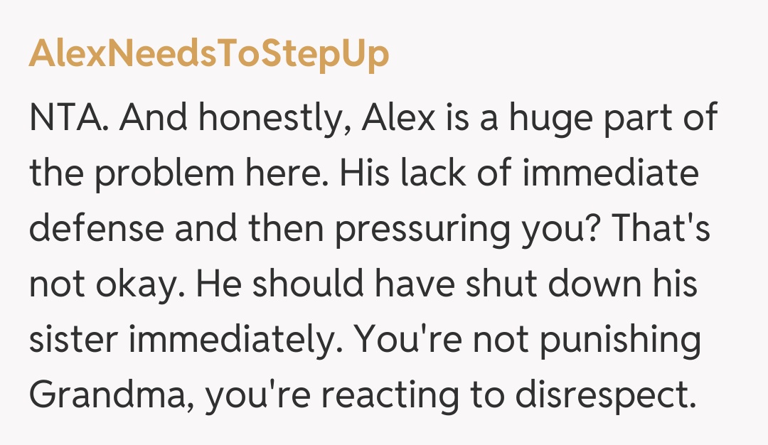 Comentariu de la AlexNeedsToStepUp