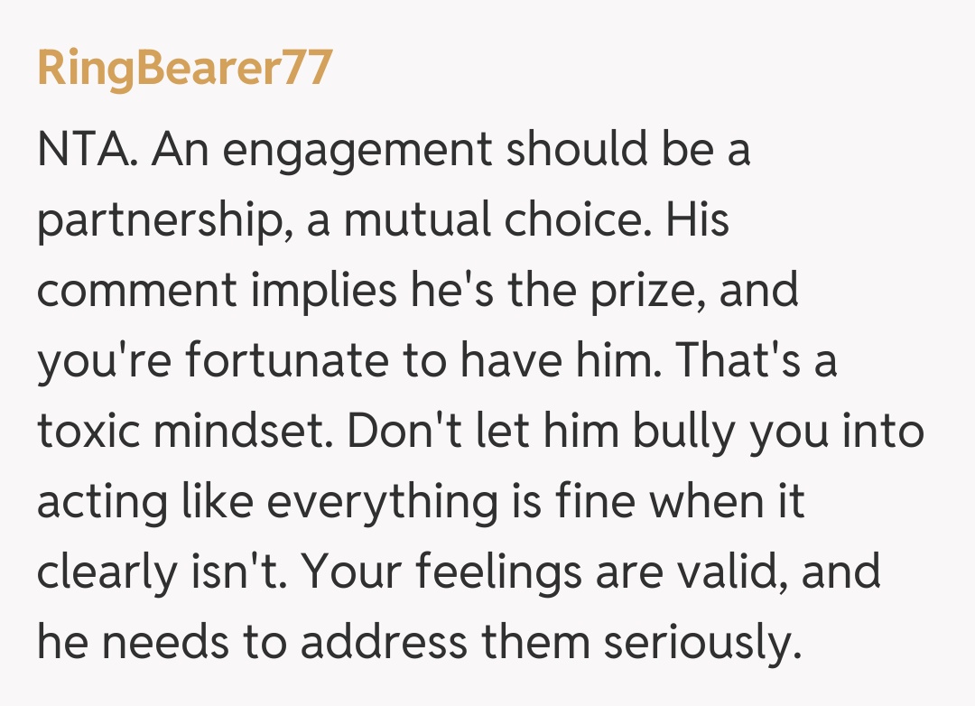 Comentariu de la RingBearer77