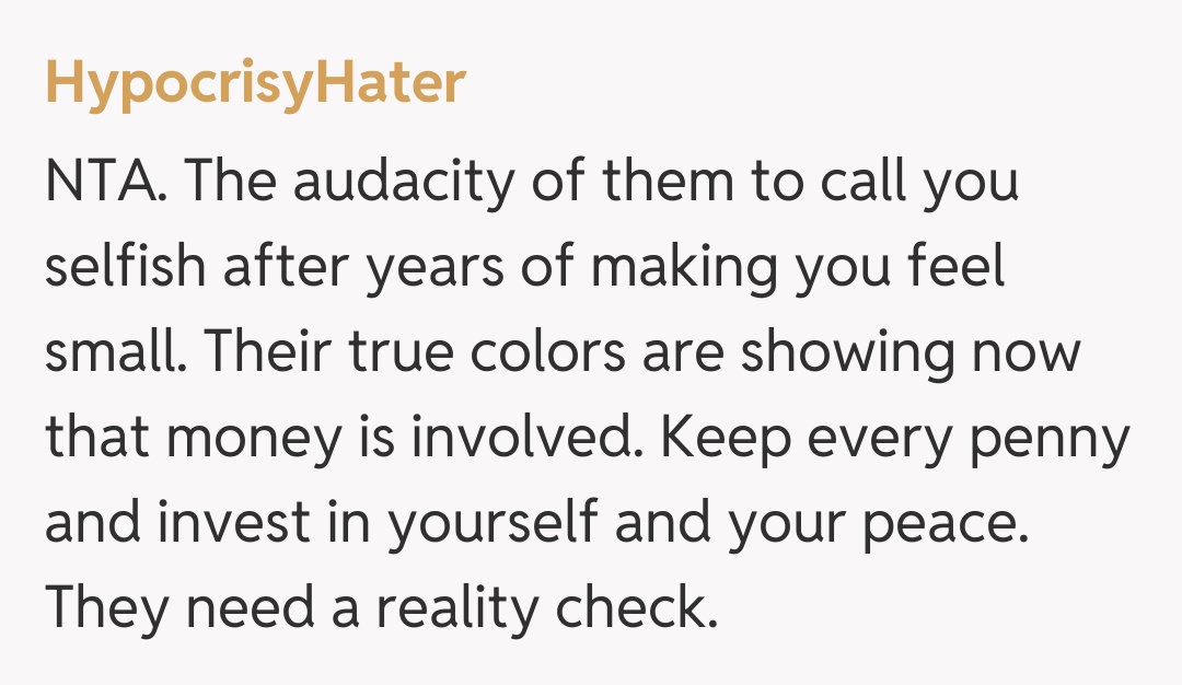 Comentariu de la HypocrisyHater