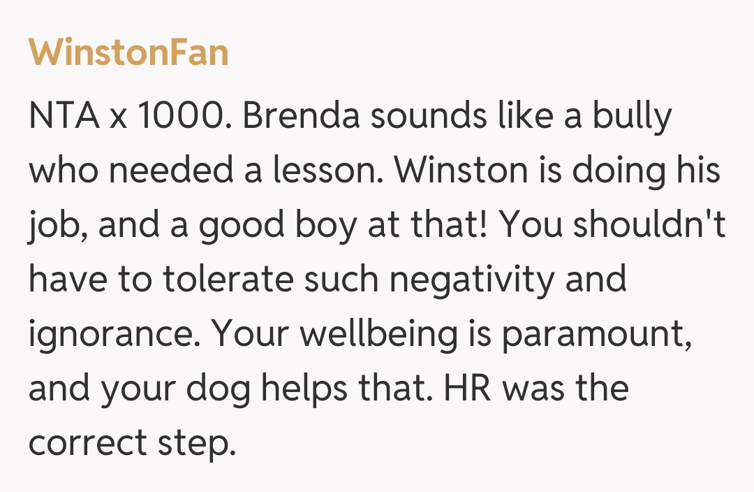 Comentariu de la WinstonFan