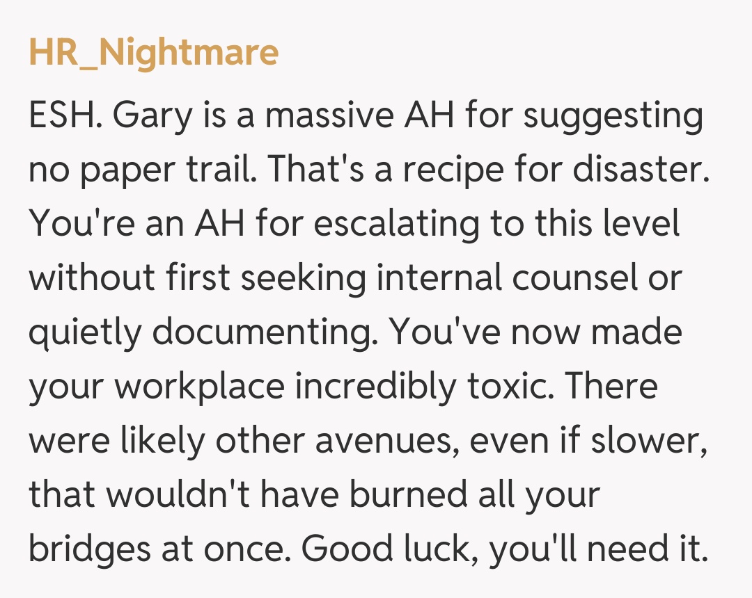 Comentariu de la HR_Nightmare