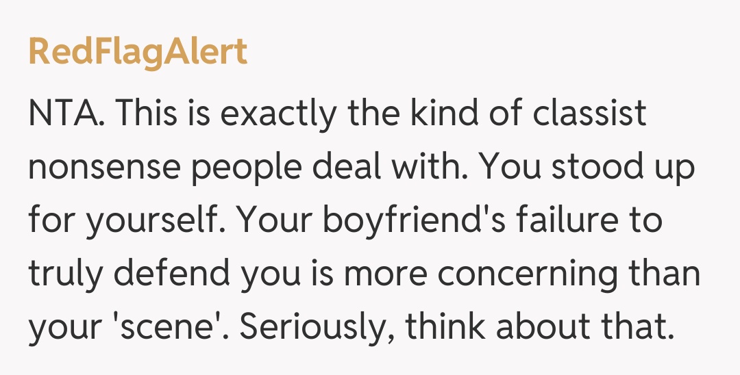 Comentariu de la RedFlagAlert