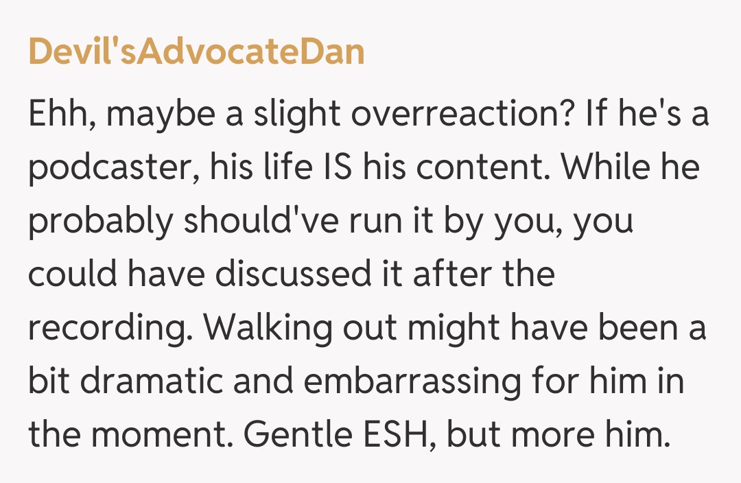 Comentariu de la Devil'sAdvocateDan