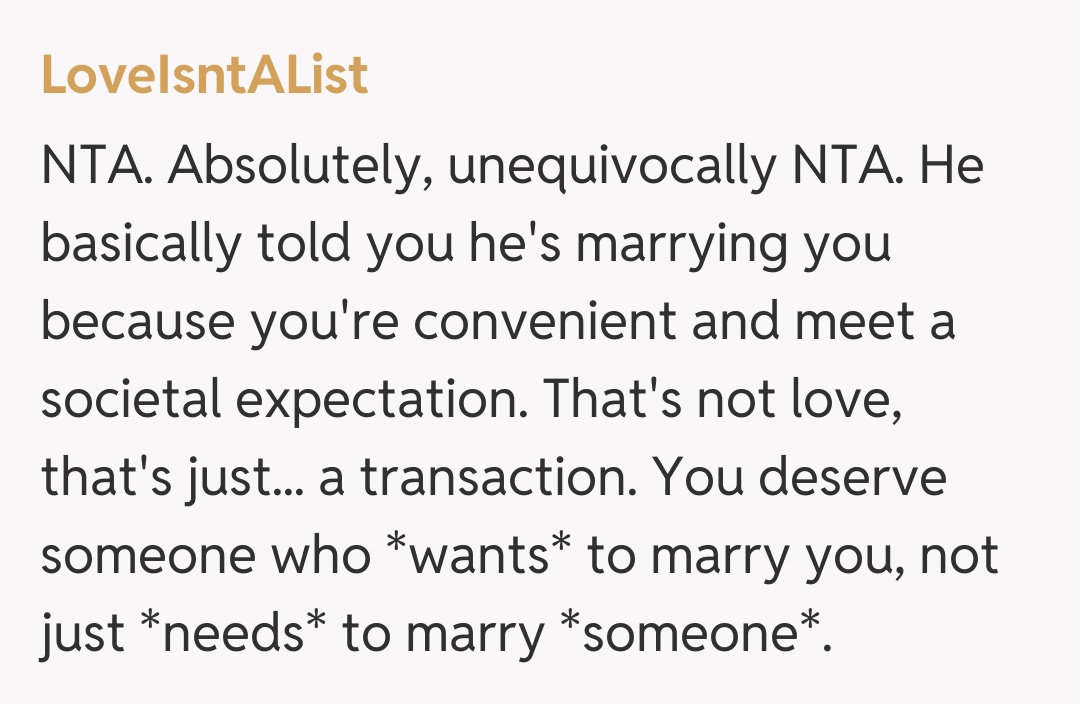 Comentariu de la LoveIsntAList