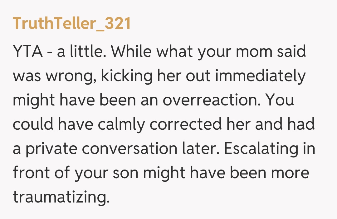 Comentariu de la TruthTeller_321