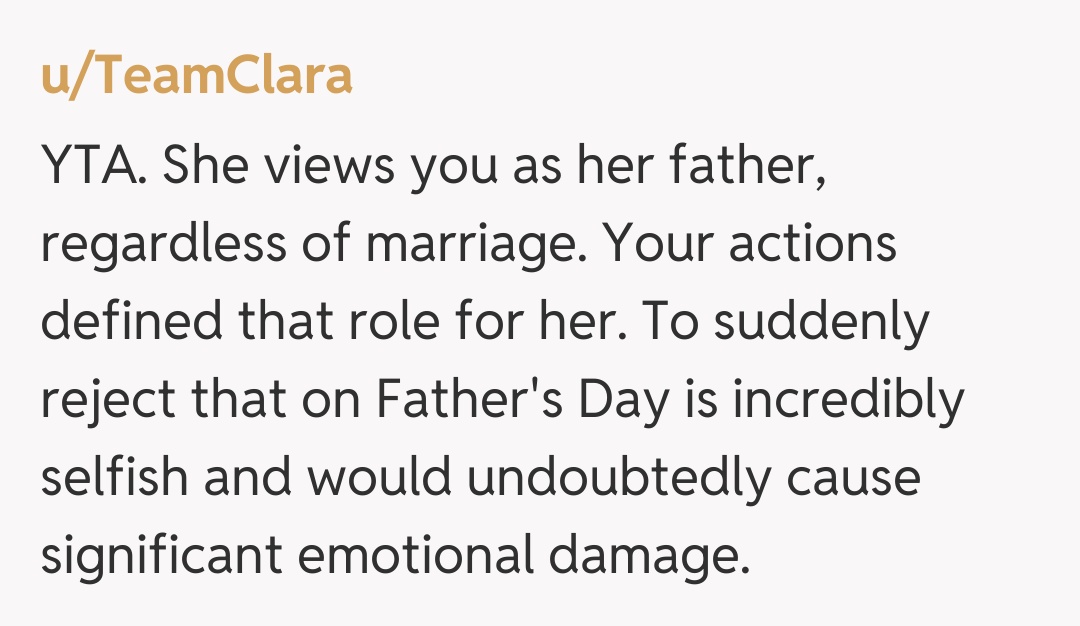 Comentariu de la u/TeamClara