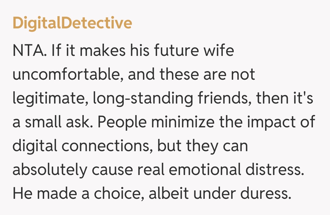 Comentariu de la DigitalDetective