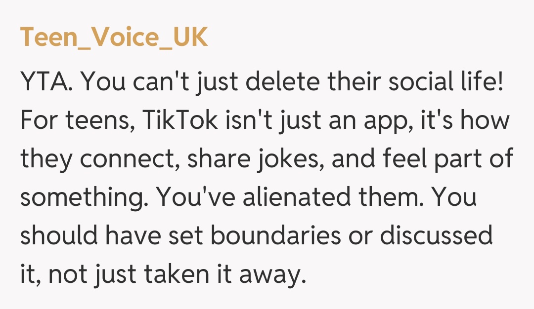 Comentariu de la Teen_Voice_UK