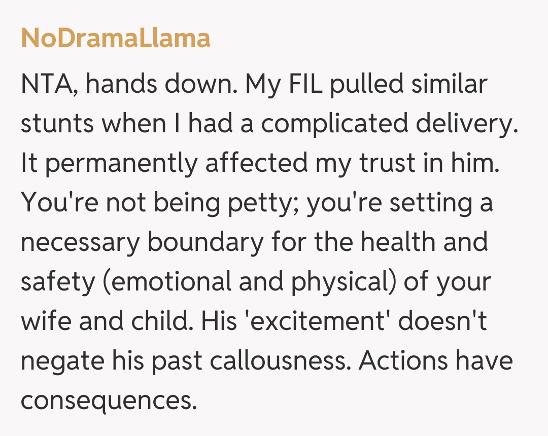 Comentariu de la NoDramaLlama