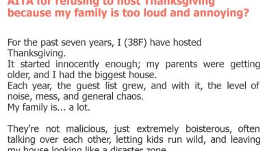 Photo of AITA for refusing to host Thanksgiving because my family is too loud and annoying?