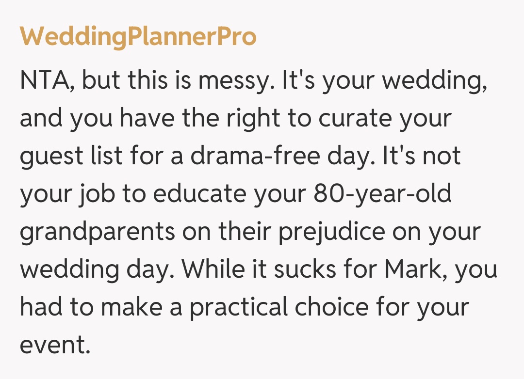 Comentariu de la WeddingPlannerPro