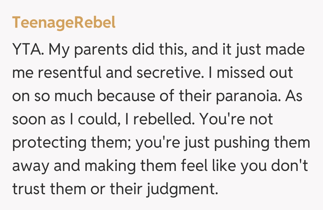 Comentariu de la TeenageRebel