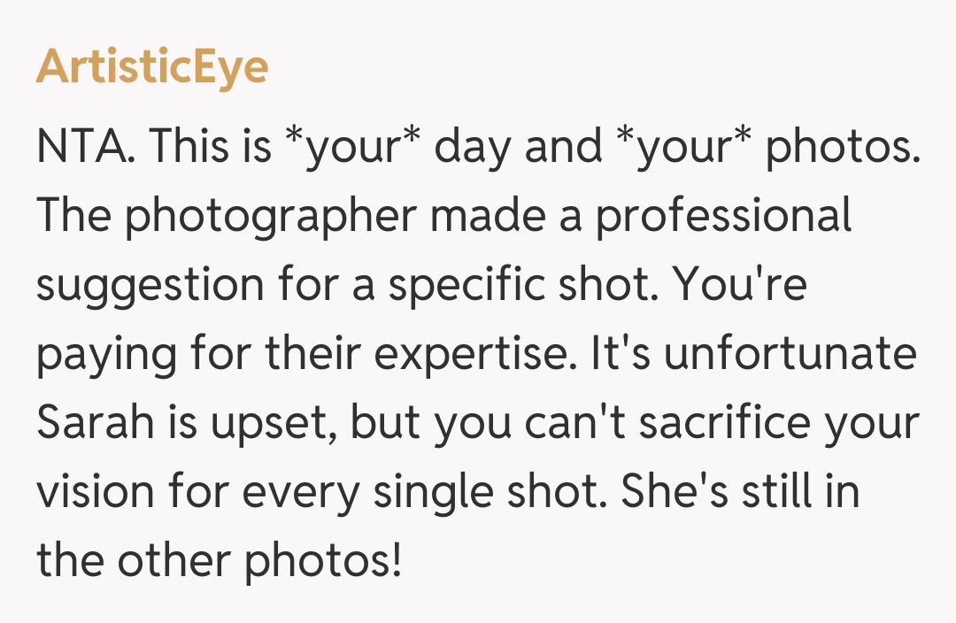 Comentariu de la ArtisticEye