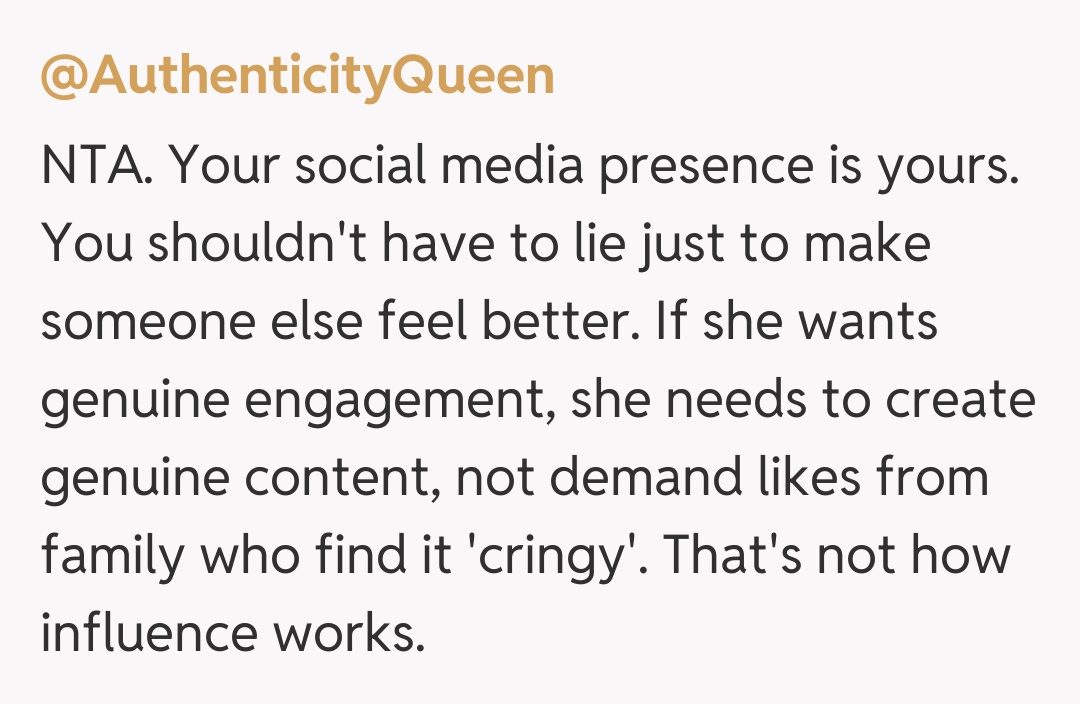 Comentariu de la @AuthenticityQueen