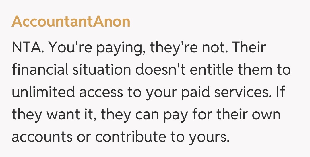 Comentariu de la AccountantAnon