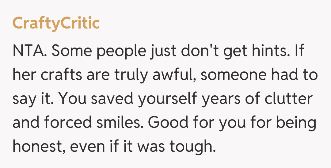 Comentariu de la CraftyCritic