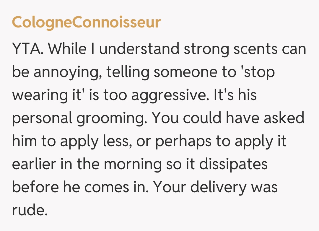 Comentariu de la CologneConnoisseur