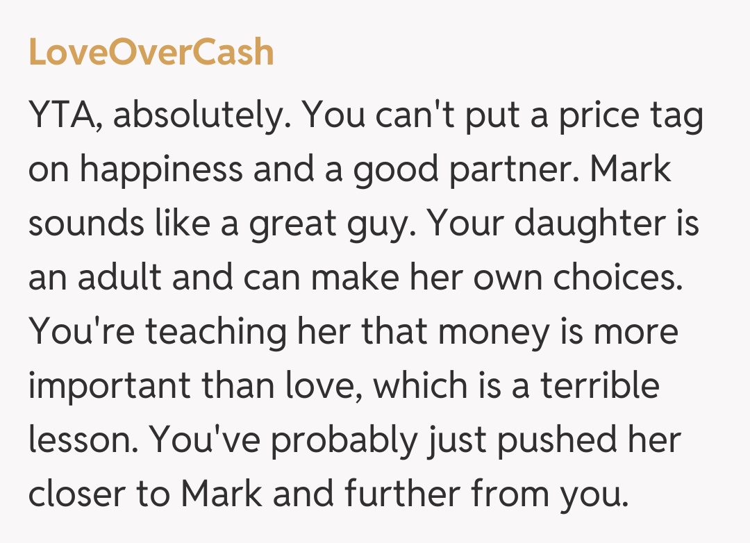 Comentariu de la LoveOverCash