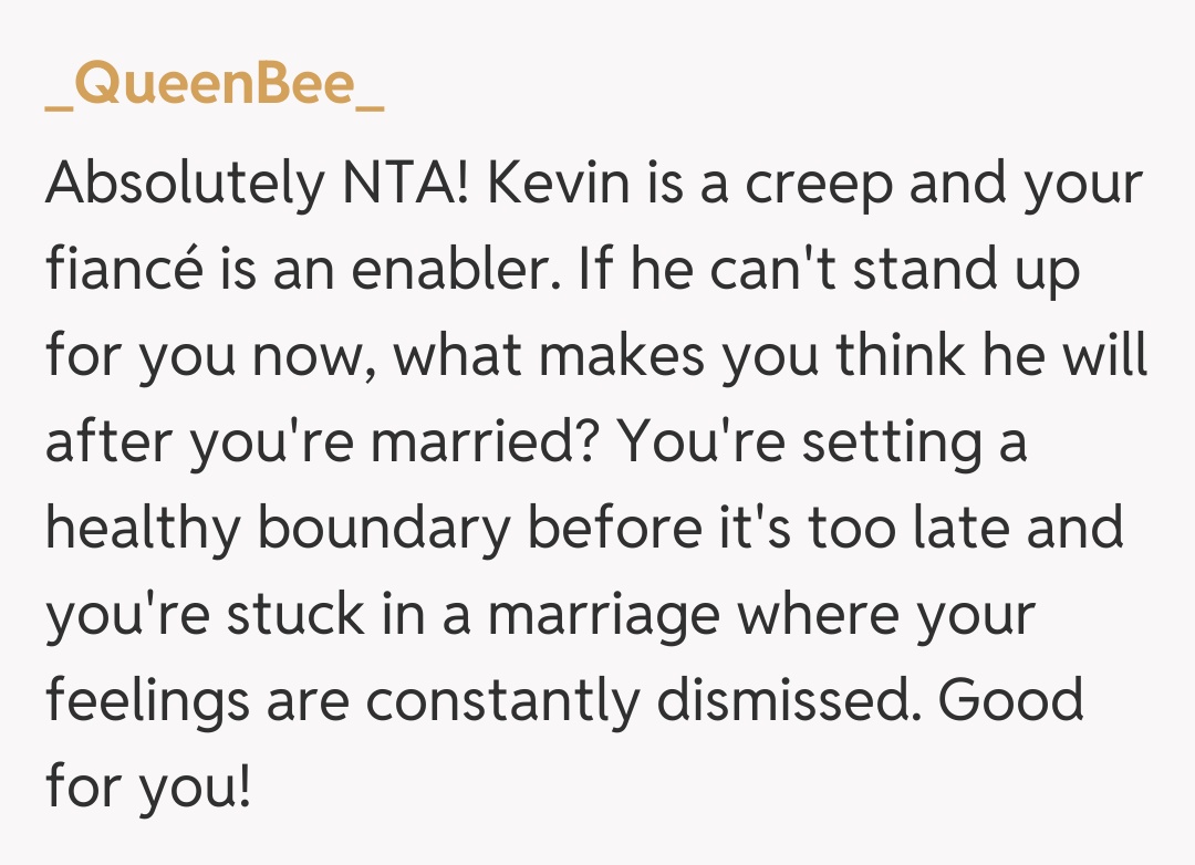 Comentariu de la _QueenBee_