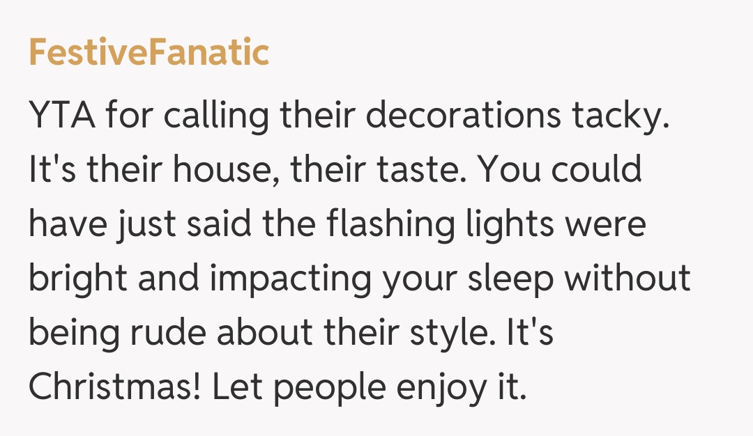 Comentariu de la FestiveFanatic