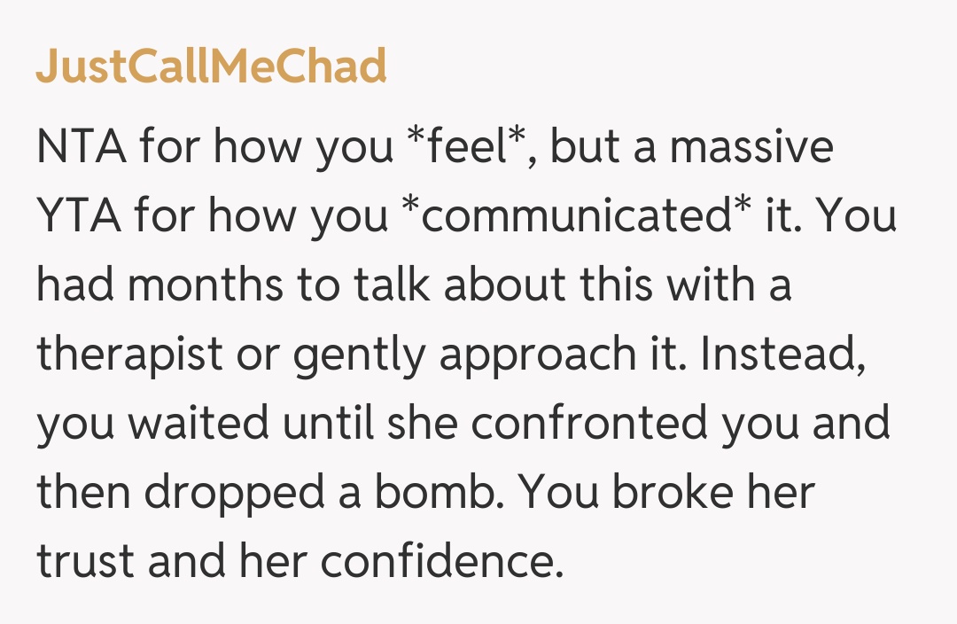 Comentariu de la JustCallMeChad