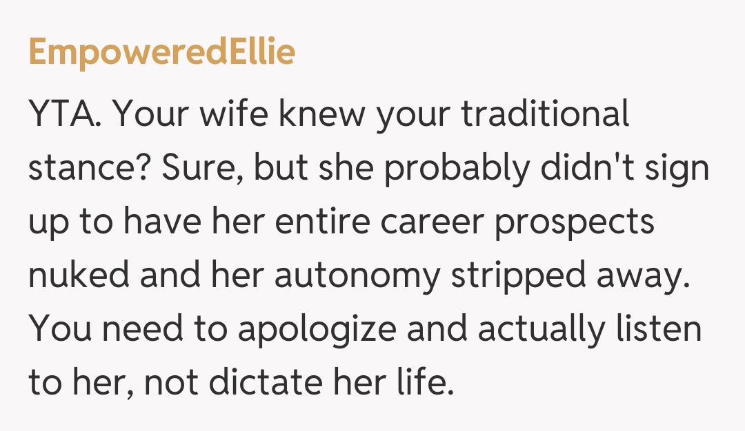 Comentariu de la EmpoweredEllie