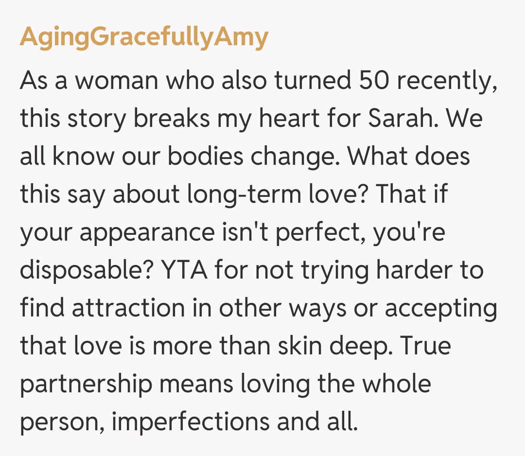 Comentariu de la AgingGracefullyAmy