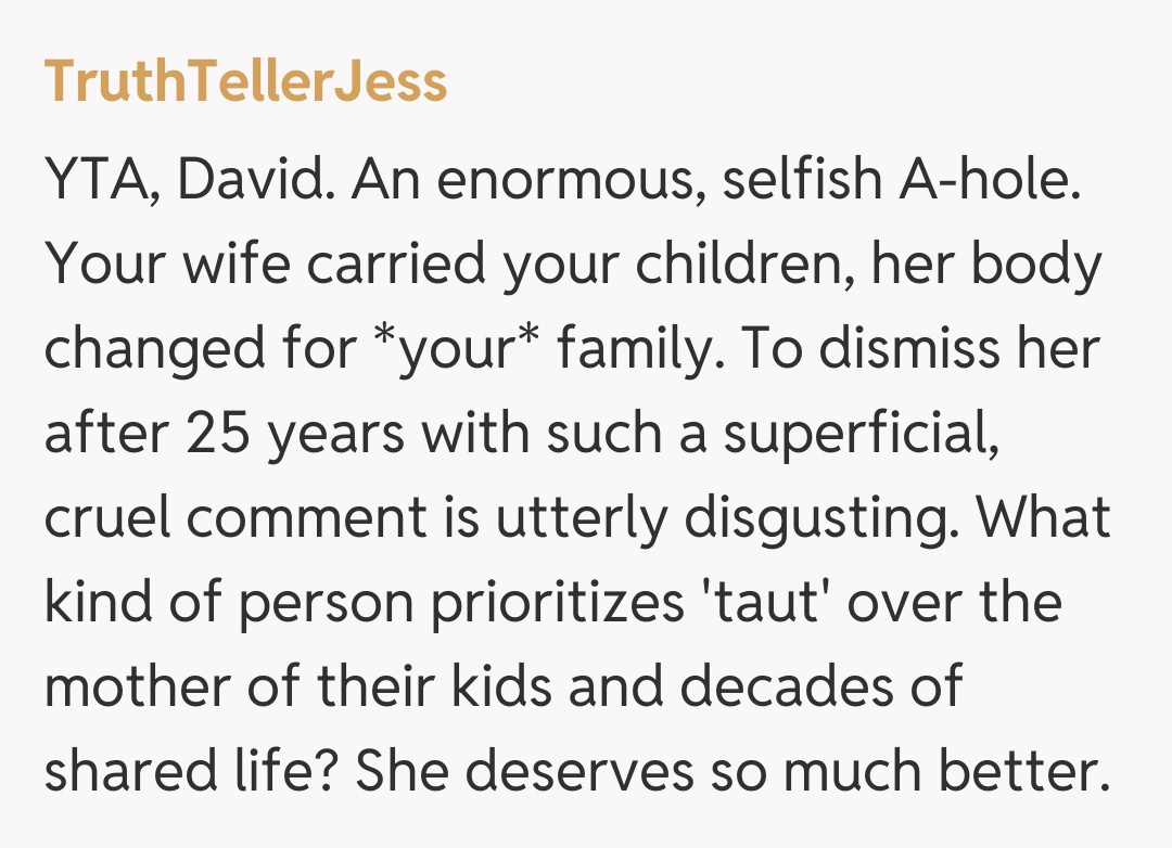 Comentariu de la TruthTellerJess