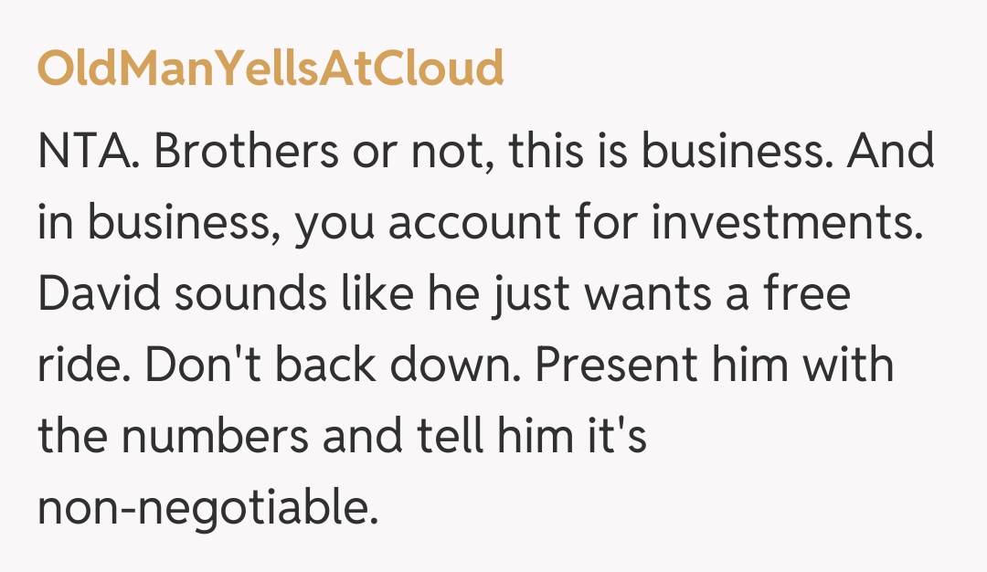 Comentariu de la OldManYellsAtCloud