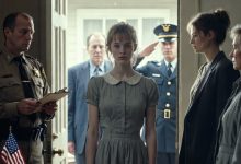 Photo of My Sister Laughed at My Jacket, My Parents Called Me a Disgrace, and the Whole House Expected Me to Be Humiliated—Until the Officers at the Door Revealed the Truth