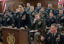 Photo of After Years of Being Mocked by My Sister, I Returned Home in Uniform—But When She Walked Into a Federal Review Room, She Had No Idea I Was the One Holding Her Future in My Hands