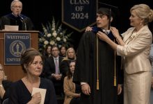 Photo of He Chose His Mother-in-Law Over Me at Graduation — But the Dean’s Next Words Changed the Entire Room