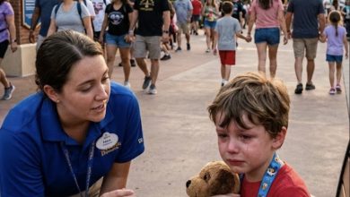 Photo of MY PARENTS LEFT MY 6-YEAR-OLD SON ALONE AT DISNEY—THEN THEY LAUGHED WHEN I CALLED