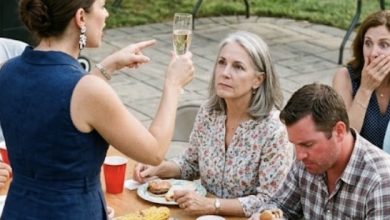 Photo of Everyone Laughed When My Daughter-in-Law Humiliated Me at the Family Reunion—Until I Stood Up and Made My Own Toast