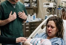 Photo of I Became a Surrogate for My Twin Brother—But Seconds After His Daughter Was Born, He Said, “I Can’t Take Her Home”