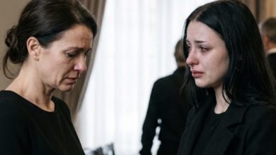 Photo of A Goth Woman Visited My 73-Year-Old Mom Every Saturday—After Her Funeral, She Put a Key in My Hand and Whispered, “She Wanted You to Have This”
